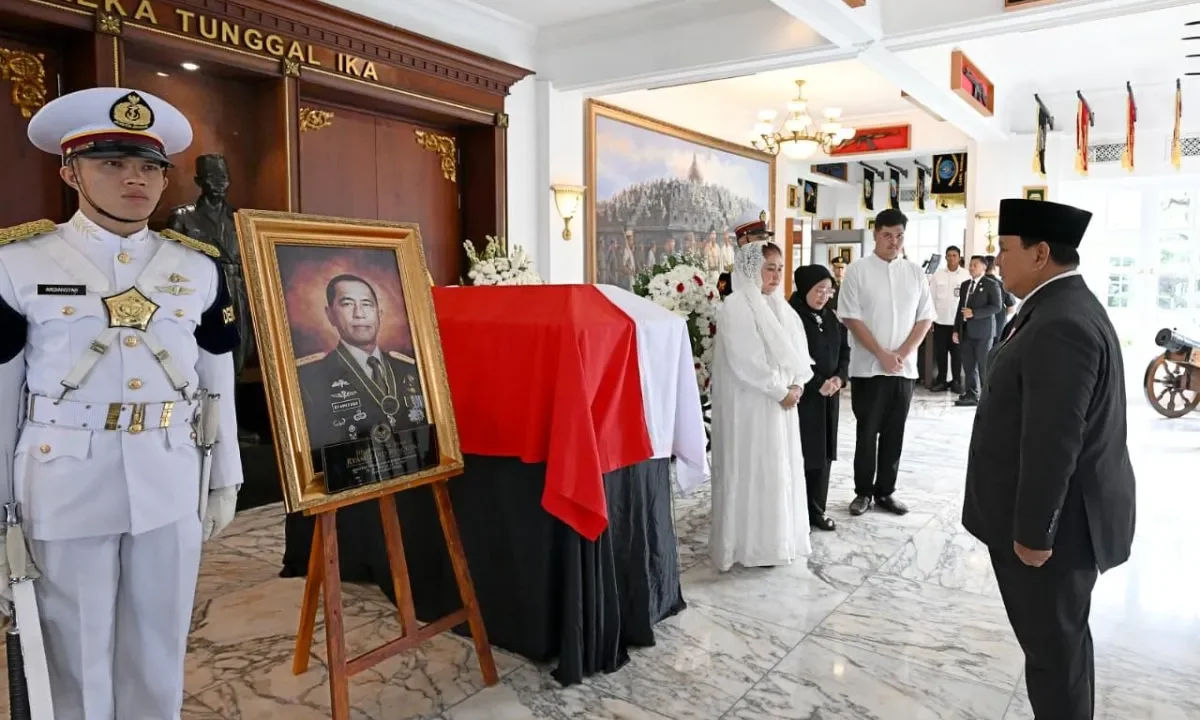 PRESIDEN PRABOWO PENGHORMATAN TERAKHIR JENDERAL RYAMIZARD RYACUDU
