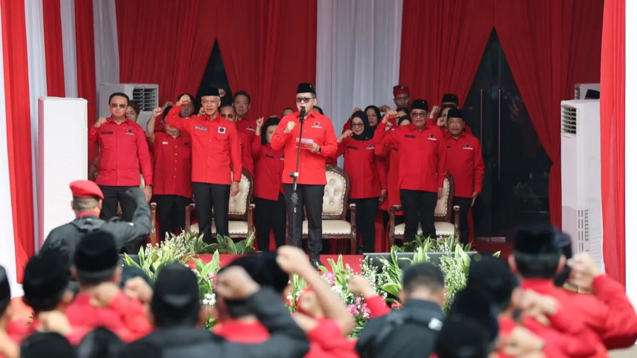 SEKJEN DPP PDIP HASTO KRISTIYANTO SOROTI KONDISI EKONOMI, NILAI RUPIAH TERTEKAN HINGGA FISKAL